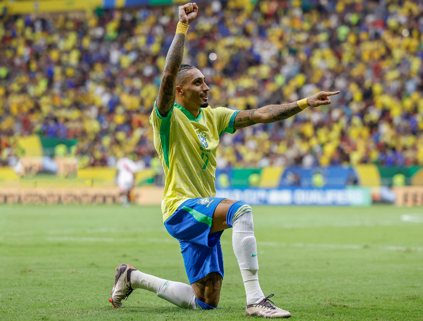 更突显了三 更突显了三