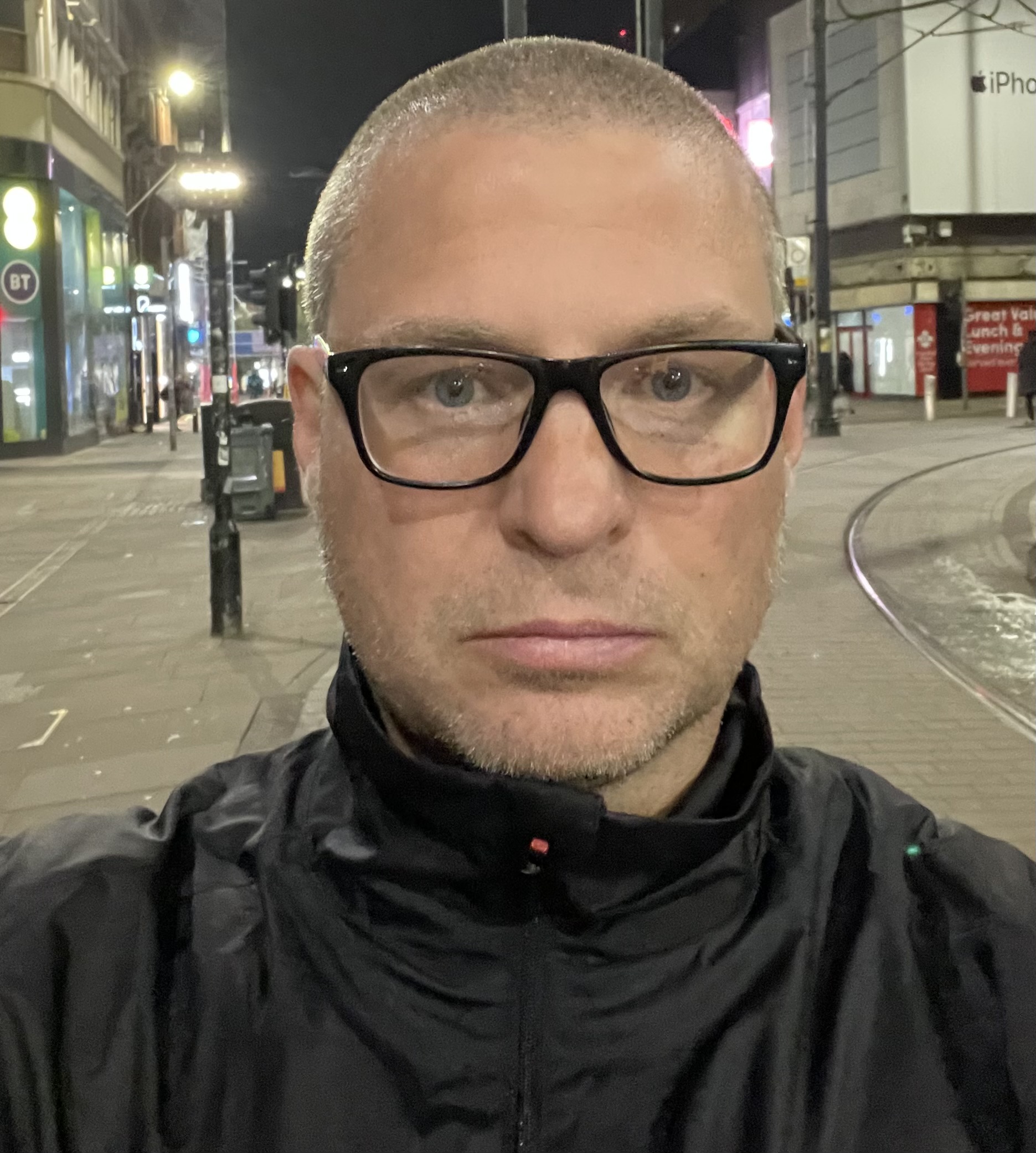 个安全站立 个安全站立