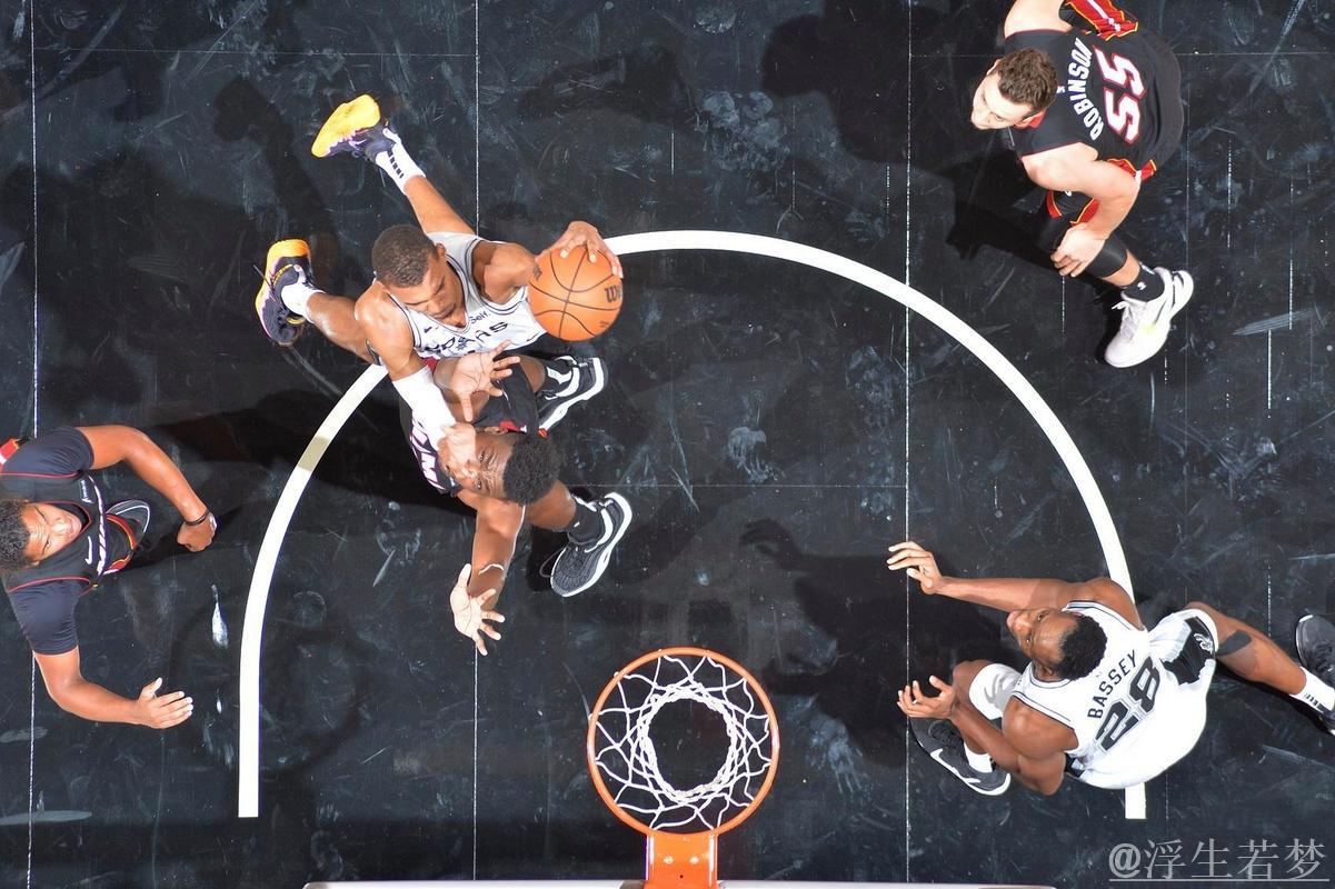 文班亚马砍下22分9篮板 马刺险胜雷霆晋级NBA杯决赛