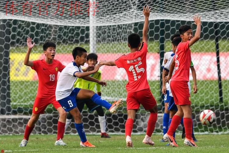 青超总决赛 | U13、U15半决赛上演两场点球大战 山东足协两组别球队冲入决赛 青超总决赛 | U13、U15半决赛上演两场点球大战 山东足协两组别球队冲入决赛